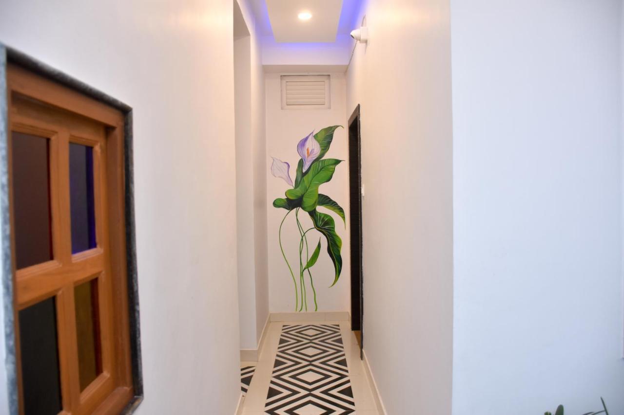 Hotel Lake Bridge Udaipur Bagian luar foto